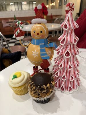 Jennivee's Bakery & Cafe by null