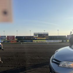 Meadowlands Racing & Entertainment