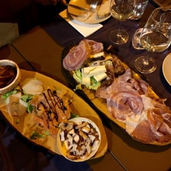 Cantina Di Ciccillo - Anti pasti platter for two, sea food on the left and meat and cheese on the right