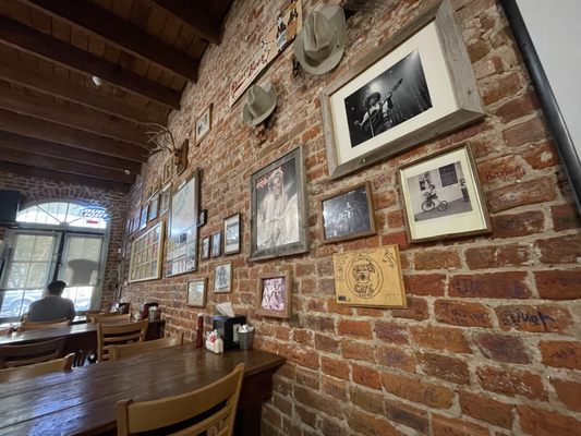 Maxine's Cafe & Bakery by null