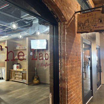 The Lab at Factory Square - New American Near Me - Southington, Connecticut