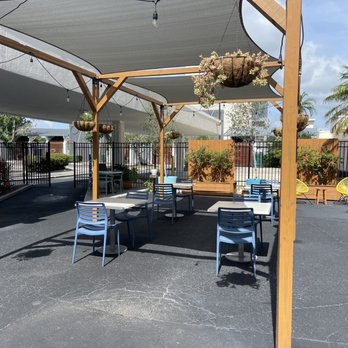 Kefi Streetside Cafe - Outside seating - Coffee & Tea Near Me - Bradenton, Florida