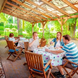 Hotel Ertl - Frühstücksterrasse