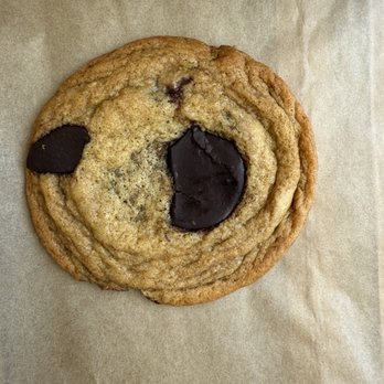 Badash Bakes - Chocolate chip cookie - Bakeries Near Me - Pasadena, California