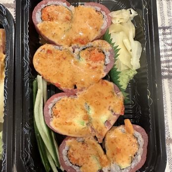 Asiana Bistro - Sweet Heart Roll - Asian Fusion Near Me - Stamford, Connecticut