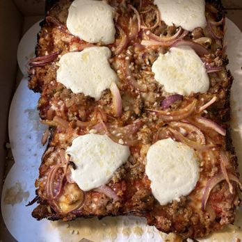 Bucky’s Pizza - Sausage, ricotta and chili oil - Pizza Near Me - Chatham, New Jersey