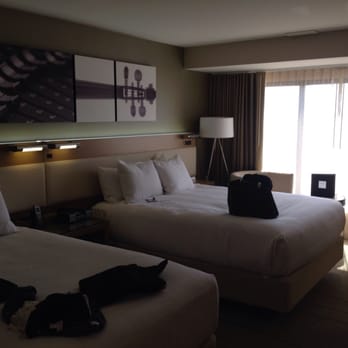Hyatt Regency Austin - Soothing rooms - Hotels Near Me - Austin, Texas