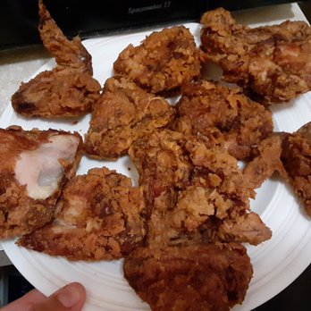 Safeway - The eight piece chicken they gave me was all wings and one thigh....not worth the $32 order... - Grocery Near Me - Denver, Colorado