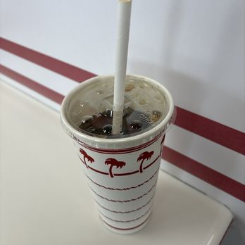 In-N-Out Burger - Cherry Coke - Fast Food Near Me - Goleta, California In-N-Out Burger - Cherry Coke - Fast Food Near Me - Goleta, California