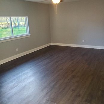 Abacat Contracting - a empty room with a ceiling fan - Roofing Near Me - Waxahachie, Texas Abacat Contracting - a empty room with a ceiling fan - Roofing Near Me - Waxahachie, Texas