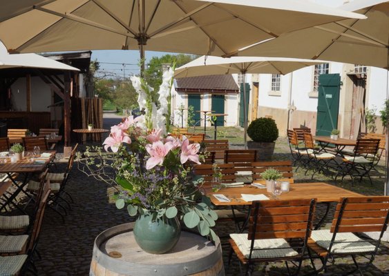 Hofgut Ruppertsberg - Restaurant - Hofladen by null