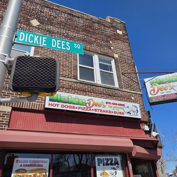 Dickie Dee's - Pizza Near Me - Newark, New Jersey