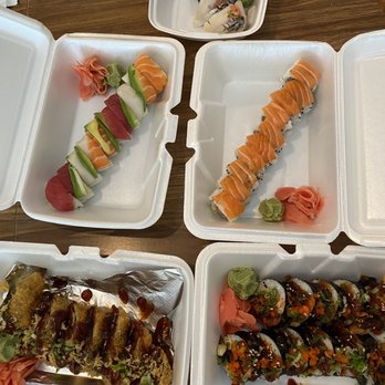 Oishi Sushi Bar - Sushi Bars Near Me - Tampa, Florida Oishi Sushi Bar - Sushi Bars Near Me - Tampa, Florida