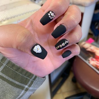 Autumn Nail Spa - Completely in love - Nail Salons Near Me - Concord, California