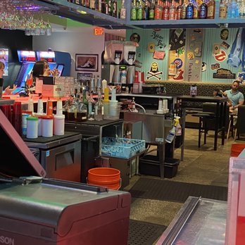 Gen X Tavern - Bars Near Me - Tampa, Florida Gen X Tavern - Bars Near Me - Tampa, Florida