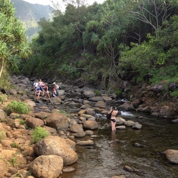 Kalalau Trail - River crossing - Hiking Near Me - Hanalei, Hawaii Kalalau Trail - River crossing - Hiking Near Me - Hanalei, Hawaii