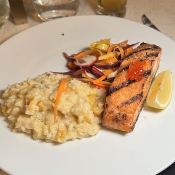 Villa Mulino - Salmon - Italian Near Me - Avon, Connecticut Villa Mulino - Salmon - Italian Near Me - Avon, Connecticut
