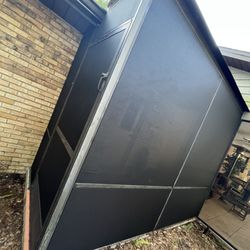 Floridas Pool Screening Headquarters - Suntex 90 dark screen.