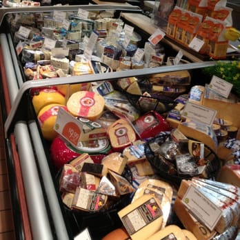 Lunds & Byerlys - Ridgedale - Mmmmm.... Cheese - Grocery Near Me - Minnetonka, Minnesota Lunds & Byerlys - Ridgedale - Mmmmm.... Cheese - Grocery Near Me - Minnetonka, Minnesota