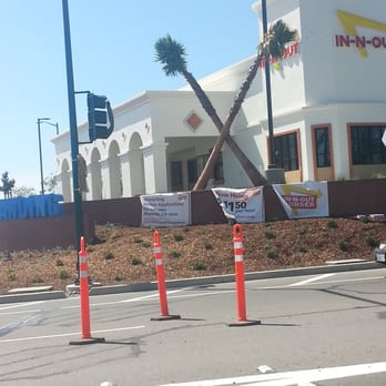 In-N-Out Burger - Before it opened for business. - Burgers Near Me - Alameda, California