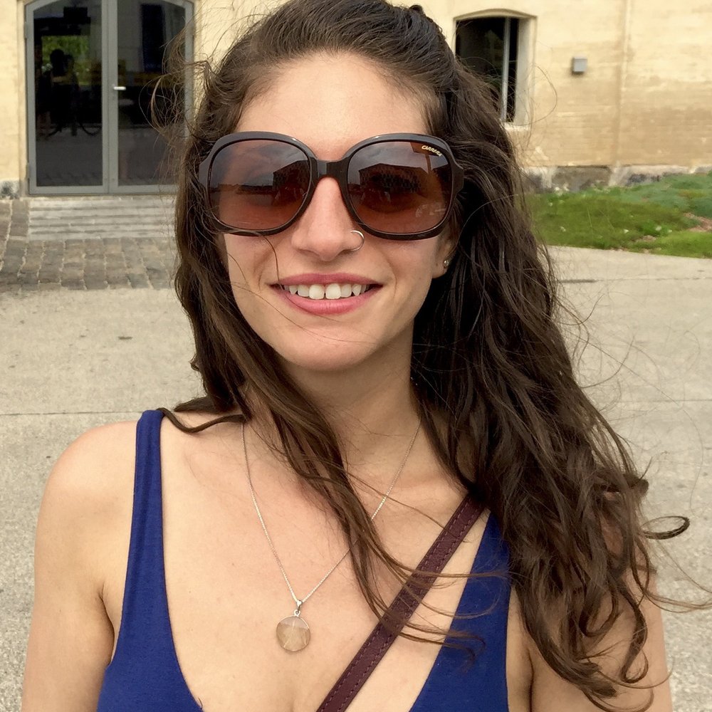Mimi's Beauty Salon - How my hair naturally looked on a good day, before hair straightening. - Hair Salons Near Me - Chicago, Illinois