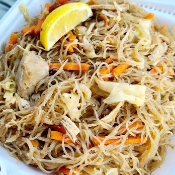 Lumpias Wheel - Pancit/noodles - Food Trucks Near Me - Floresville, Texas
