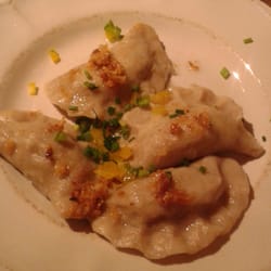 Pierogi z kapustą i pierogi mięsne