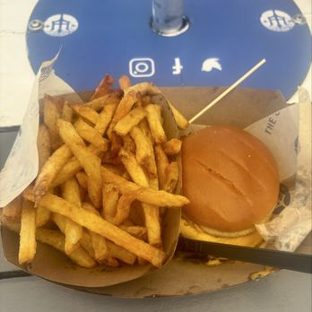 The Gulf - Burger & fries (fries are fabulous) - Burgers Near Me - Orange Beach, Alabama The Gulf - Burger & fries (fries are fabulous) - Burgers Near Me - Orange Beach, Alabama