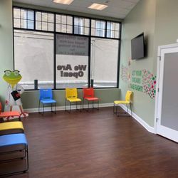 Your Kids Urgent Care - New Providence - Your Kids Urgent Care - New Providence, NJ Interior Photo