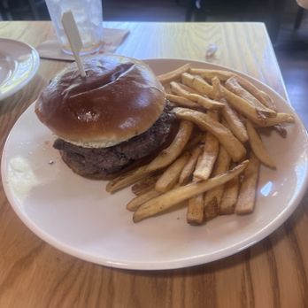Applebee's Grill + Bar - American Near Me - Fairport, New York