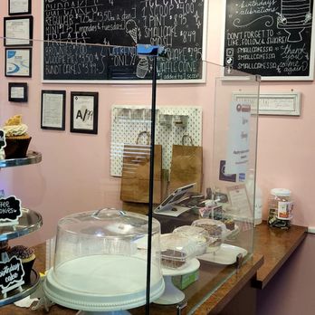 Smallcakes San Antonio - cakes - Bakeries Near Me - San Antonio, Texas Smallcakes San Antonio - cakes - Bakeries Near Me - San Antonio, Texas