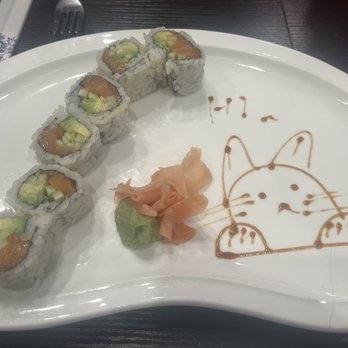 Fun Noodle Bar - Salmon Avocado Roll - Asian Fusion Near Me - Amarillo, Texas