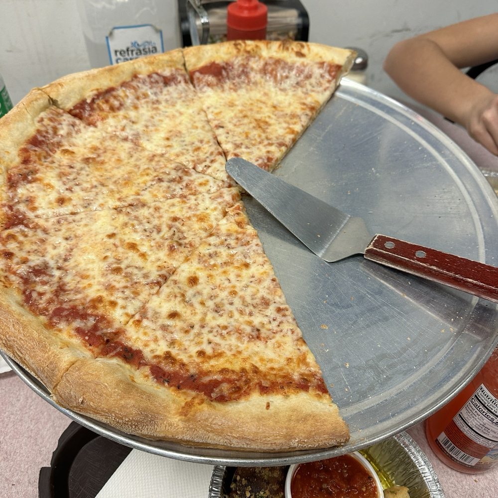 Devil's NY Pizzeria & Restaurant - Plain Cheese Pizza - Pizza Near Me - Durham, North Carolina Devil's NY Pizzeria & Restaurant - Plain Cheese Pizza - Pizza Near Me - Durham, North Carolina