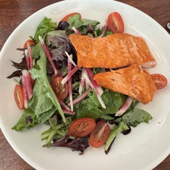 Mama Grande's Cafe - Mama Grande's House Salad (with Salmon add on) - Breakfast & Brunch Near Me - Seattle, Washington Mama Grande's Cafe - Mama Grande's House Salad (with Salmon add on) - Breakfast & Brunch Near Me - Seattle, Washington