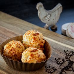 Maple and Cream Restaurant - Cheddar Mini Scones