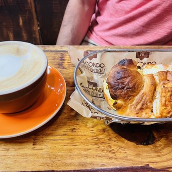 Macondo Coffee Roasters - Coffee & Tea Near Me - Doral, Florida