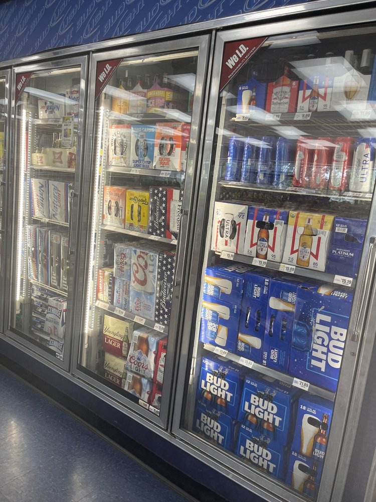 SHELL Updated June 2024 47 Photos 3101 Summit Ave, Greensboro