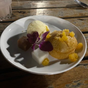 Old Lahaina Luau - Pineapple upside down cake - Performing Arts Near Me - Lahaina, Hawaii
