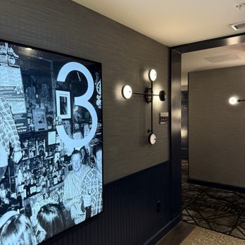 Holston House - Hotels Near Me - Nashville, Tennessee Holston House - Hotels Near Me - Nashville, Tennessee