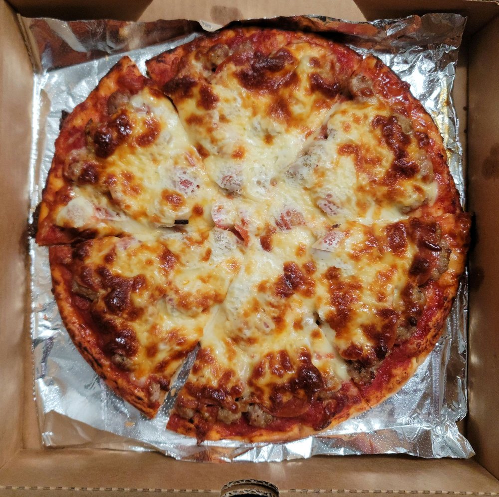 BEGGARS PIZZA Updated August 2024 25 Photos & 56 Reviews 10314