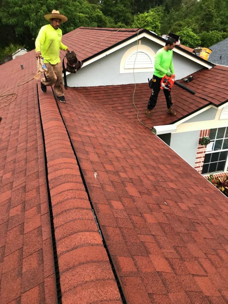 Slide of Moreno & Construction