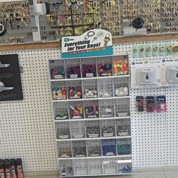 Everett Safe & Lock