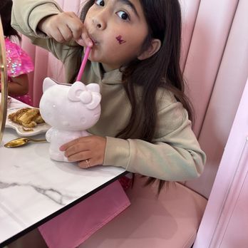 Hello Kitty Cafe - Strawberry lemonade served at n a Hello Kitty cup - Themed Cafes Near Me - Santa Clara, California