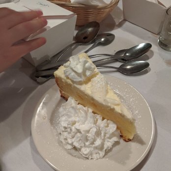 Salvatore Ristorante - torta al limoncello $8.50. (4/5 stars) sponge cake made with mascarpone cheese and limoncello liqueur - Italian Near Me - Seattle, Washington Salvatore Ristorante - torta al limoncello $8.50. (4/5 stars) sponge cake made with mascarpone cheese and limoncello liqueur - Italian Near Me - Seattle, Washington