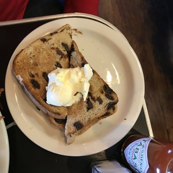 Red Hut Cafe Nevada - Raisin toast - American Near Me - Stateline, Nevada Red Hut Cafe Nevada - Raisin toast - American Near Me - Stateline, Nevada