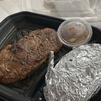 LongHorn Steakhouse - Steakhouses Near Me - West Palm Beach, Florida