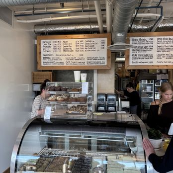 Gray’s Cafe - Counter - Cafes Near Me - Sidney, British Columbia
