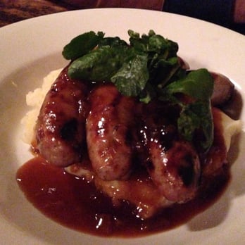 Mug House - Sausages and mash - Wine Bars Near Me - London, XGL