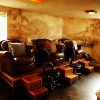 Groundspring Healing Center PC - PediStone Foot Reflexology treatment area - Acupuncture Near Me - Portland, Oregon Groundspring Healing Center PC - PediStone Foot Reflexology treatment area - Acupuncture Near Me - Portland, Oregon