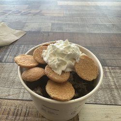 Sweet Charlie's - Cookies and crème non dairy ice cream with whipped crème and vanilla wafers on top